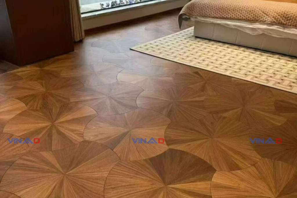 Thi công sàn gỗ hoa văn Lotus VYXH04