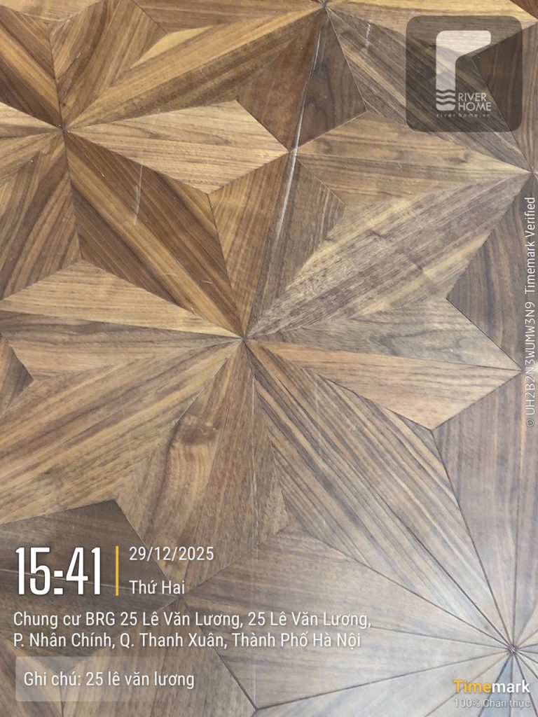 Sàn gỗ bị xước trong quá trình lắp đặt nội thất