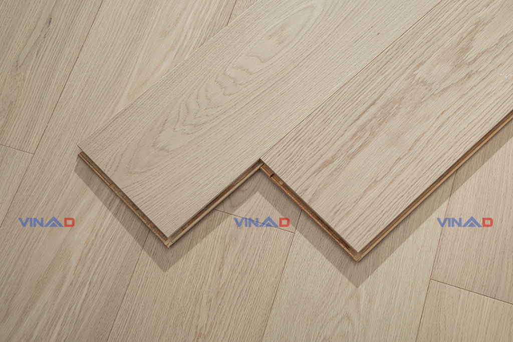 Sàn gỗ Plywood V802 / Oak wood